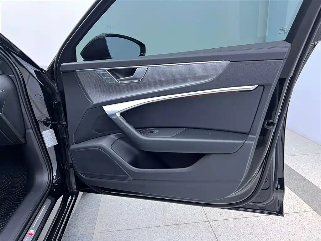 Audi Audi A6L 2022 55 TFSI e quattro 2022 - thumbnail 30