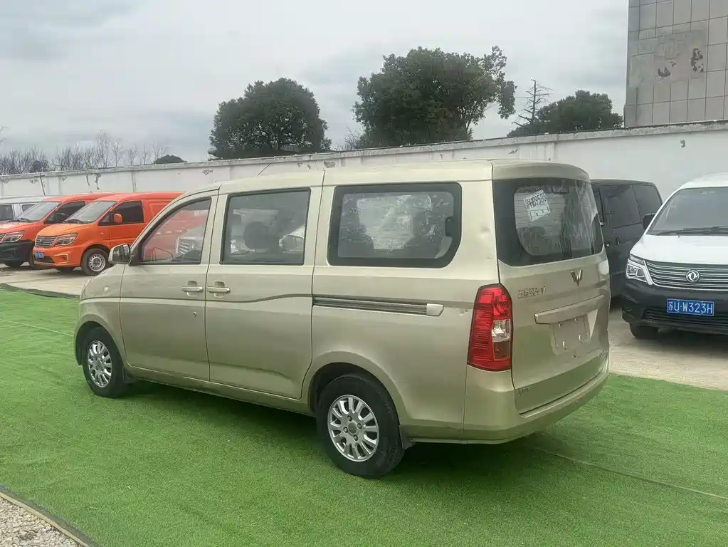 Wuling Motors Wuling Rongguang V 2016 1.5L Standard Model 2016 - thumbnail 5