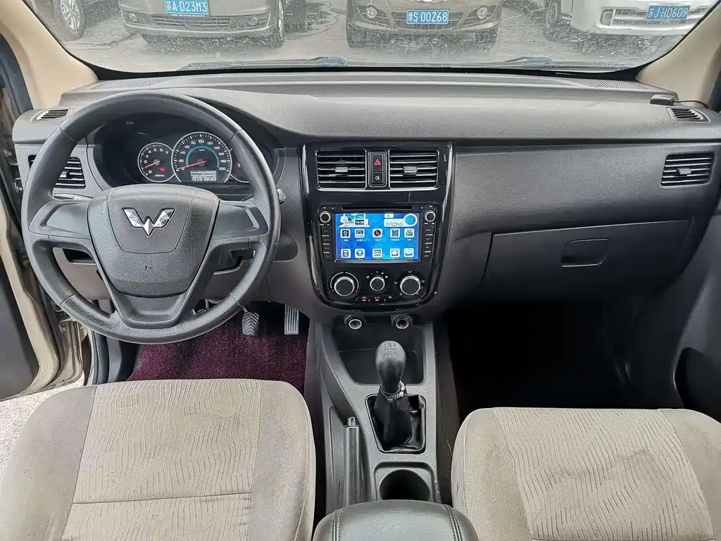 Wuling Motors Wuling Rongguang V 2016 1.5L Standard Model 2016 - thumbnail 10