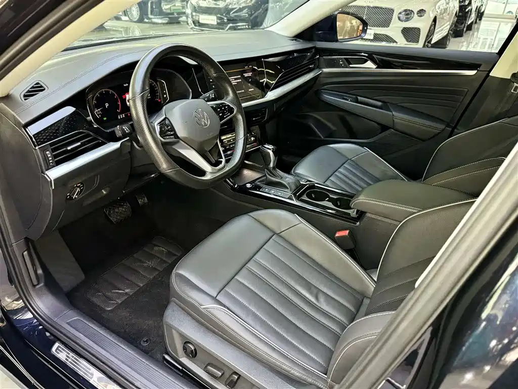 Volkswagen Volkswagen Passat 2023 Model Year Facelift 330TSI Elite Starry Sky Edition 2023 - thumbnail 26