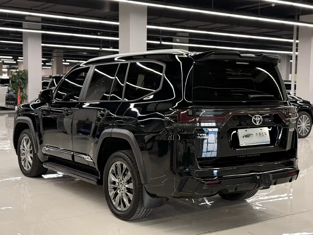 Toyota Land Cruiser (Imported) 2025 Model 3.5T Automatic 2025 - thumbnail 6
