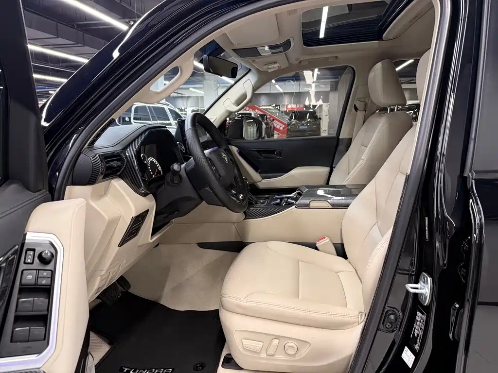 Toyota Land Cruiser (Imported) 2025 Model 3.5T Automatic 2025 - thumbnail 7