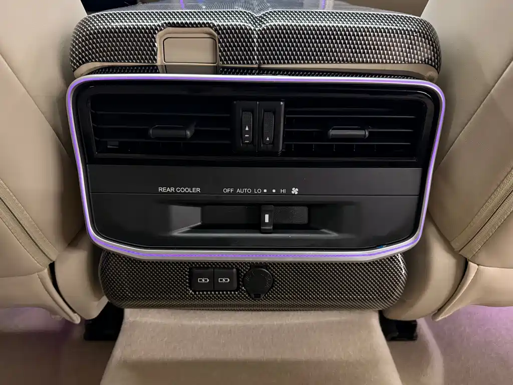 Toyota Land Cruiser (Imported) 2025 Model 3.5T Automatic 2025 - thumbnail 12