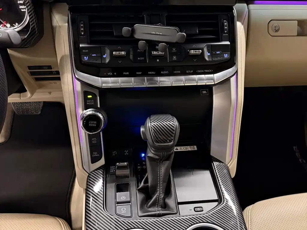 Toyota Land Cruiser (Imported) 2025 Model 3.5T Automatic 2025 - thumbnail 17