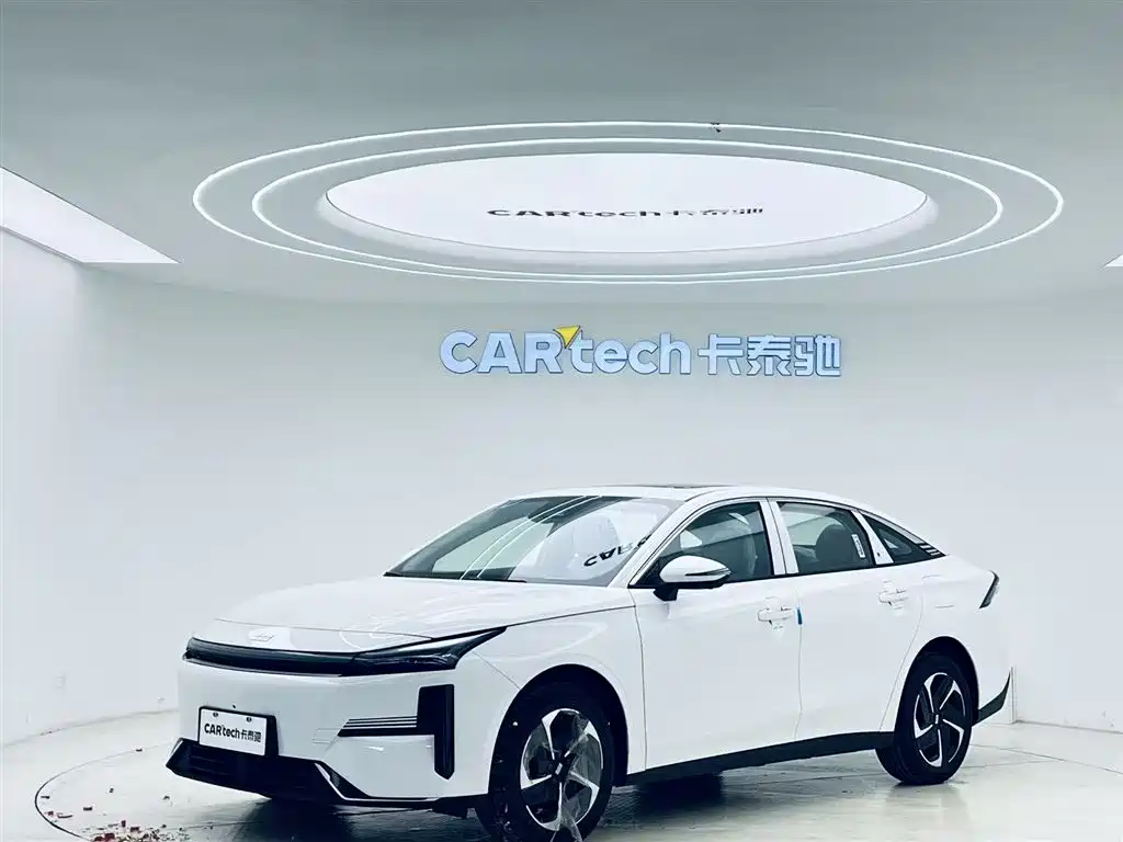Geely Galaxy Geely Galaxy L6 2025 EM-i 140km Explorer+ Edition 2026
