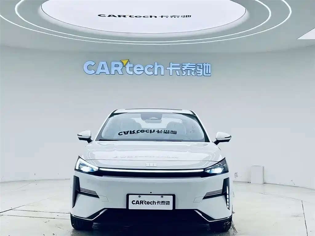 Geely Galaxy Geely Galaxy L6 2025 EM-i 140km Explorer+ Edition 2026 - thumbnail 3