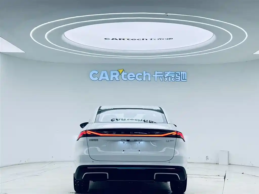 Geely Galaxy Geely Galaxy L6 2025 EM-i 140km Explorer+ Edition 2026 - thumbnail 6