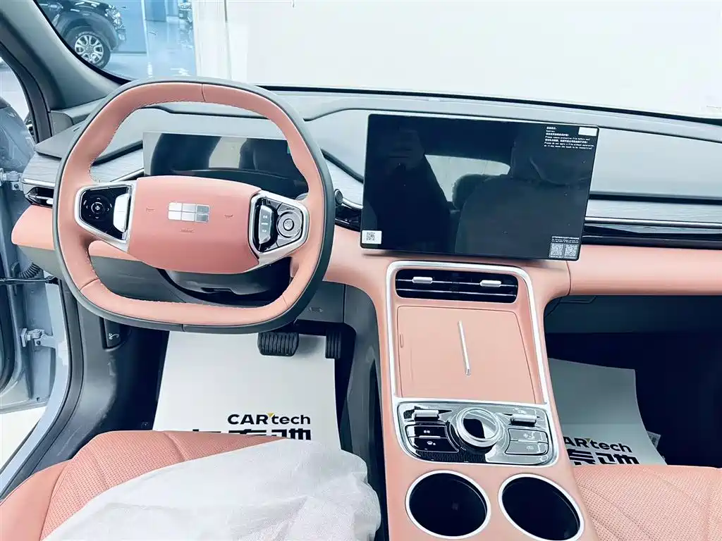 Geely Galaxy Geely Galaxy L6 2025 EM-i 140km Explorer+ Edition 2026 - thumbnail 17