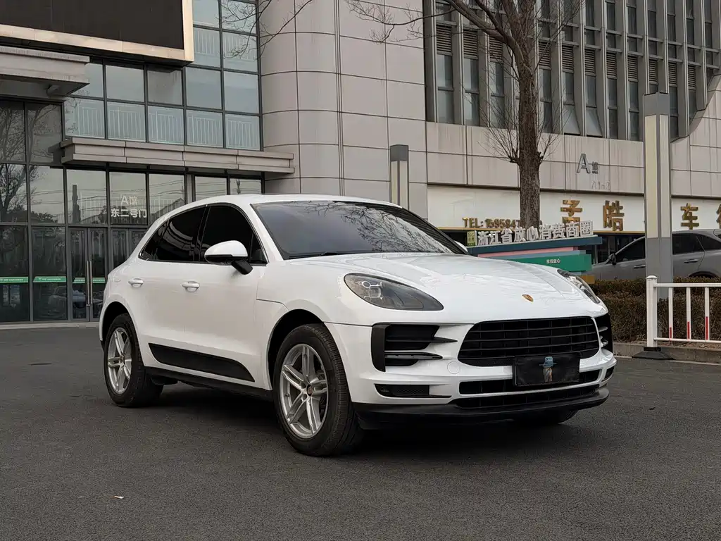 Porsche Porsche Macan 2018 Macan 2.0T 2019 - thumbnail 3