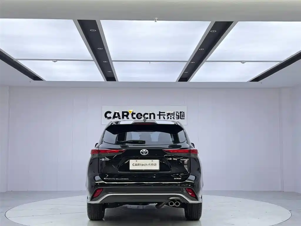 Toyota Crown Kluger 2023 2.5L HEV AWD Elite Edition 2024 - thumbnail 4