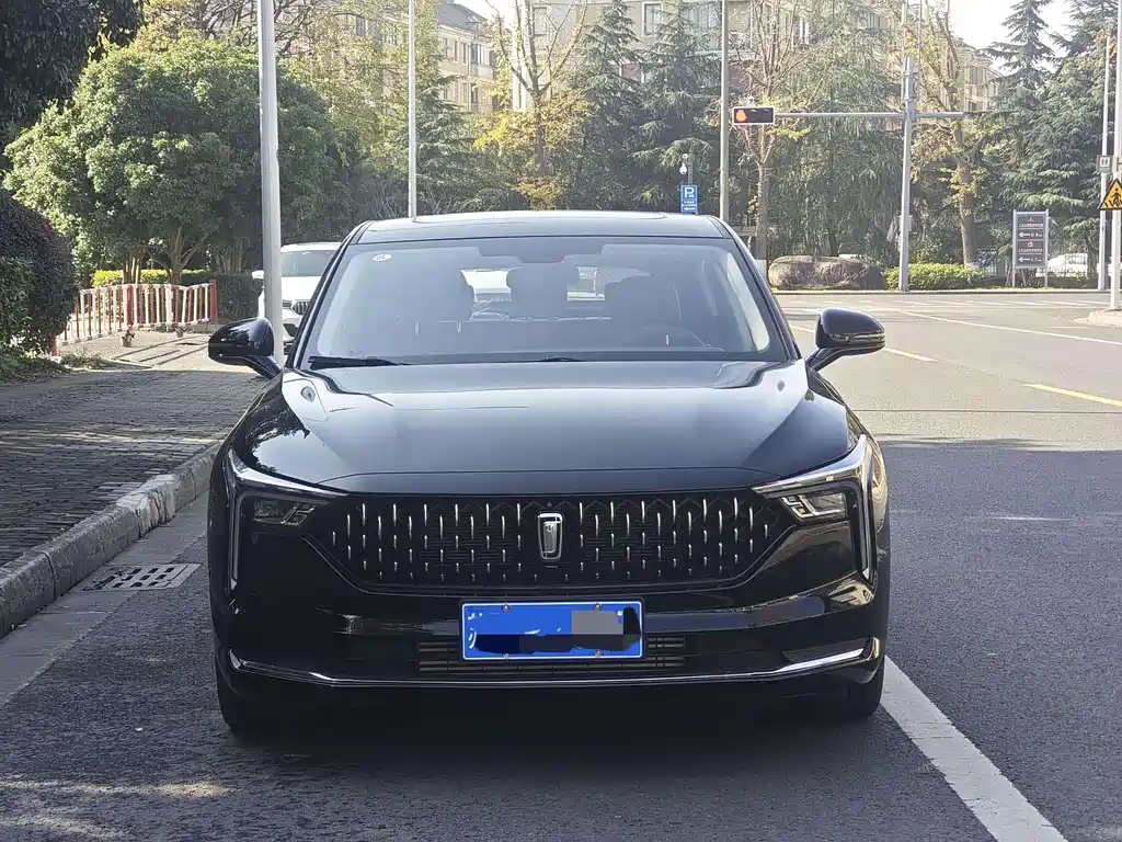 Bestune Bestune B70 2021 1.5T Automatic Enjoy Edition 2021 - thumbnail 2