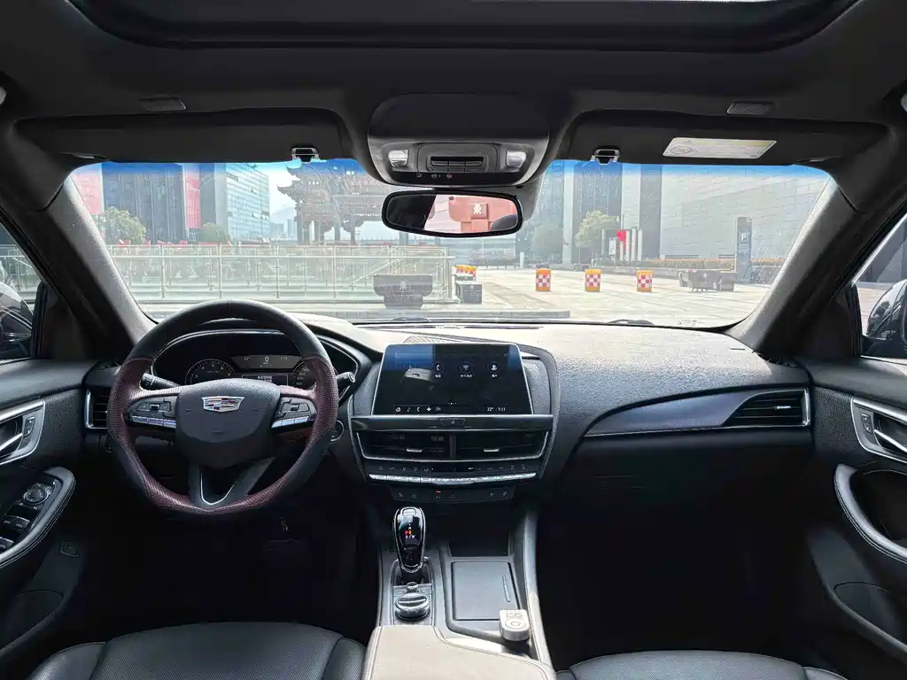 Cadillac Cadillac CT5 2022 28T Luxury 2022 - thumbnail 5