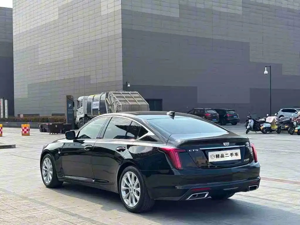 Cadillac Cadillac CT5 2022 28T Luxury 2022 - thumbnail 7