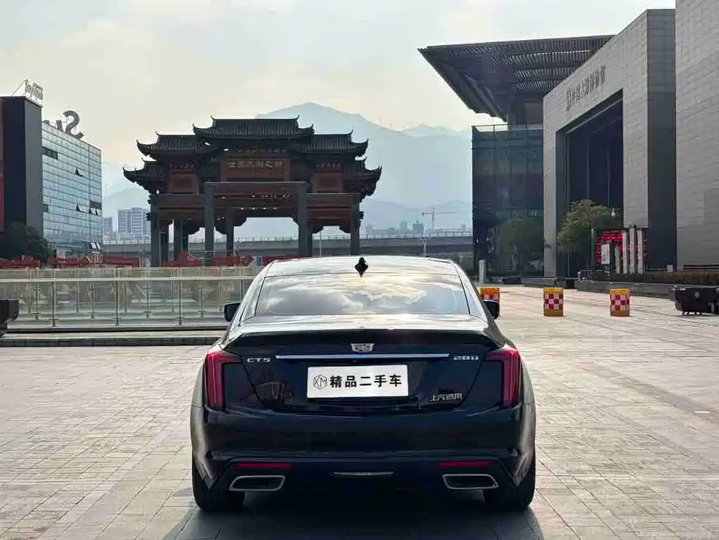 Cadillac Cadillac CT5 2022 28T Luxury 2022 - thumbnail 8