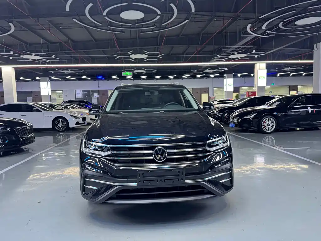 Volkswagen Volkswagen Tiguan L 2024 300TSI Automatic 2WD Smart Enjoy Edition 2024 - thumbnail 2