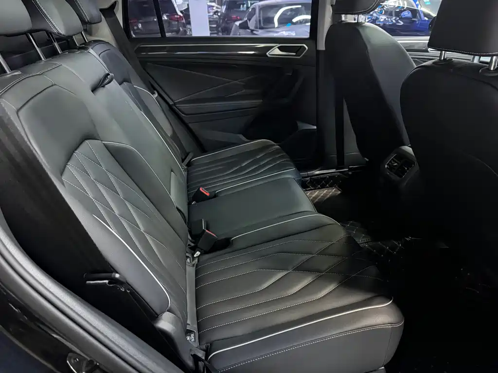 Volkswagen Volkswagen Tiguan L 2024 300TSI Automatic 2WD Smart Enjoy Edition 2024 - thumbnail 8