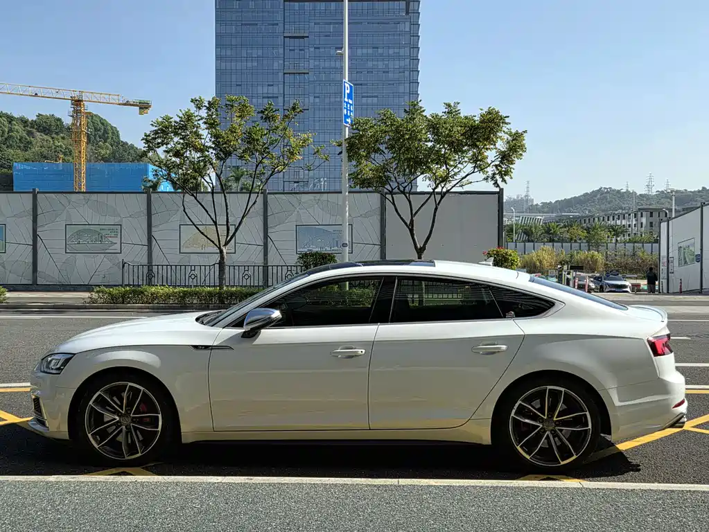 Audi Audi S5 2017 S5 3.0T Sportback 2018 - thumbnail 3
