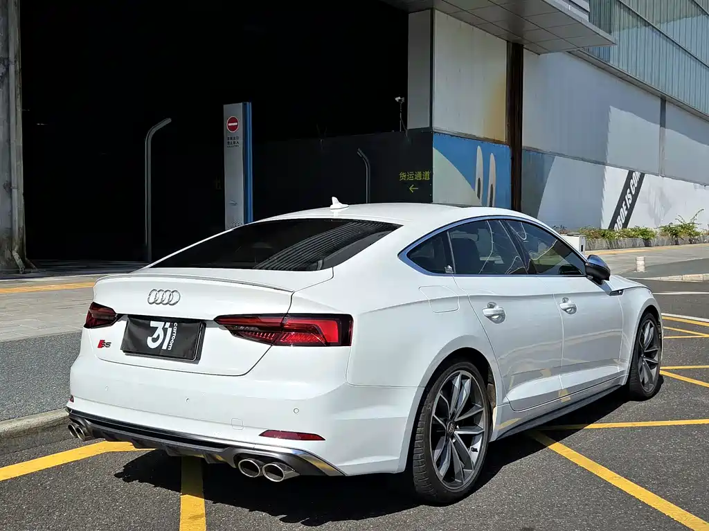 Audi Audi S5 2017 S5 3.0T Sportback 2018 - thumbnail 5