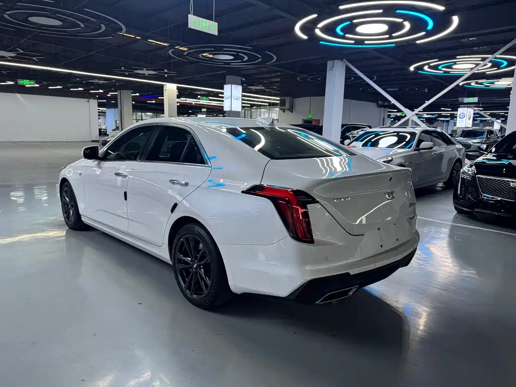 Cadillac Cadillac CT4 2023 28T Luxury 2023 - thumbnail 12