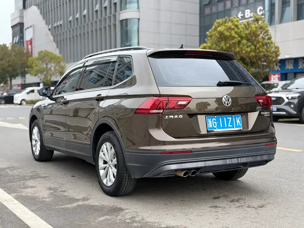 Volkswagen Volkswagen Tiguan L 2017 330TSI Automatic 2WD Style Edition 2017 - thumbnail 10