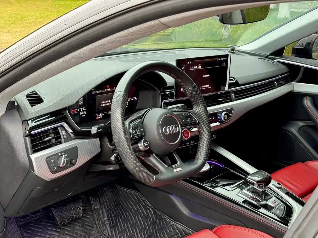 Audi Audi A5 Import 2021 Sportback 40 TFSI Fashion Dynamic Model 2021 - thumbnail 4
