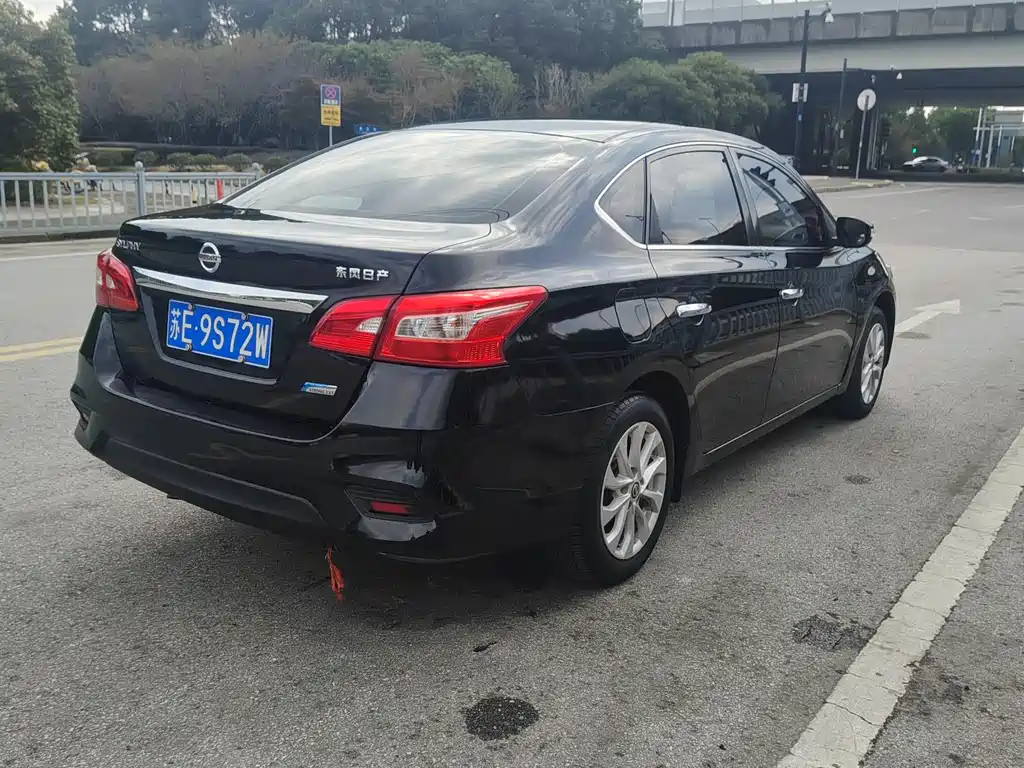Nissan Nissan Sylphy 2019 Model 1.6L XV CVT SmartLink Premium Edition China VI 2019 - thumbnail 4