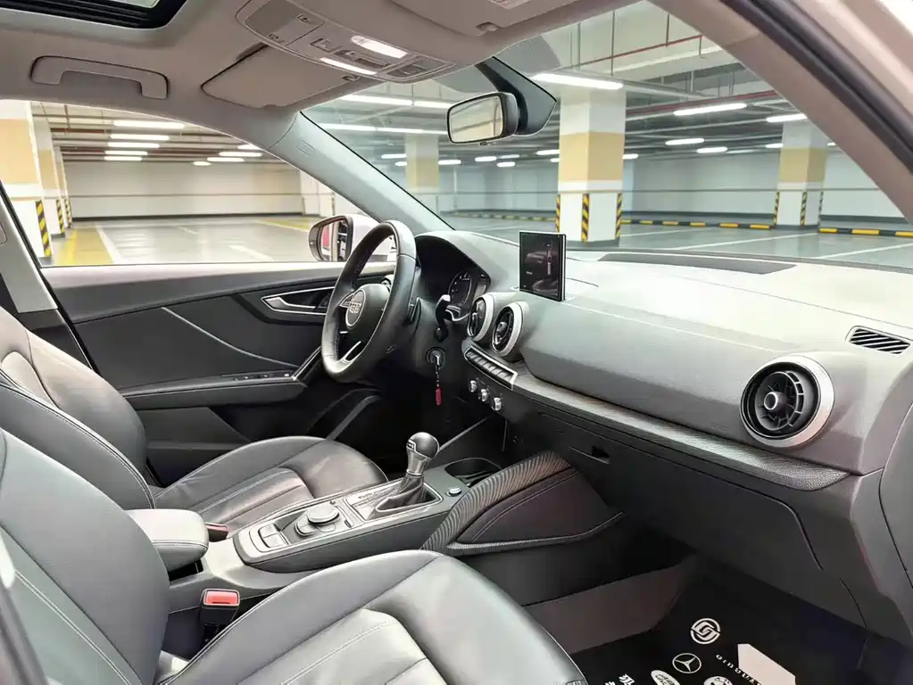 Audi Audi Q2L 2022 35 TFSI Progressive Elegant Edition 2023 - thumbnail 7