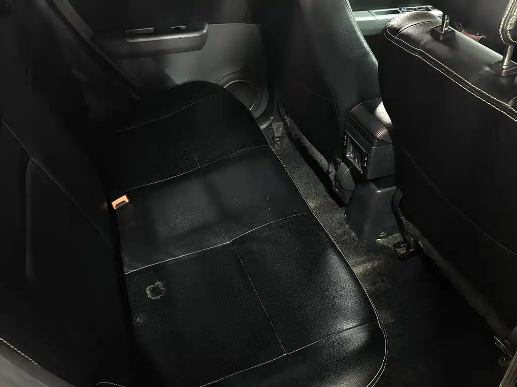 Suzuki Swift 2013 1.5L Automatic Standard Edition 2014 - thumbnail 12