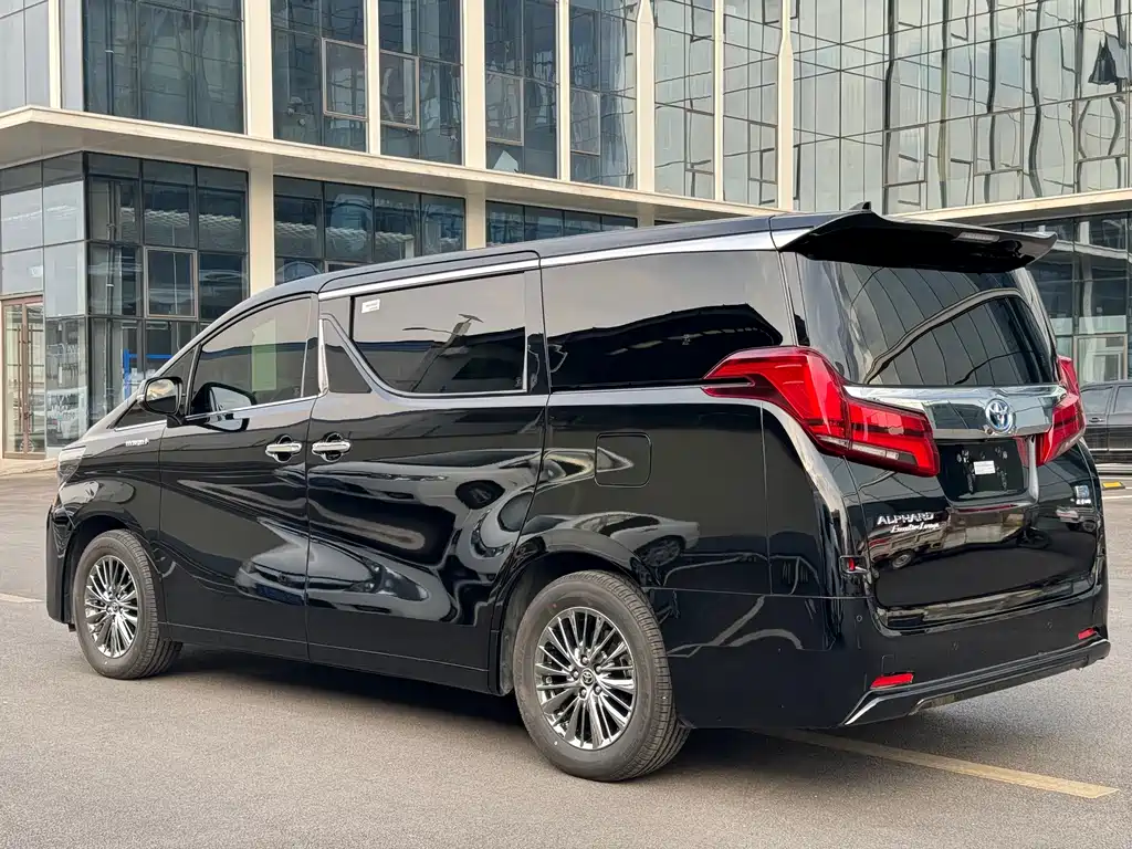 Toyota Alphard 2021 Model Hybrid 2.5L Executive Version 2023 - thumbnail 6