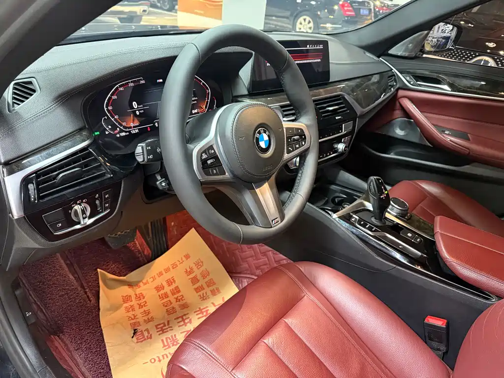 BMW BMW 5 Series 2020 530Li Leading Model M Sport Package 2020 - thumbnail 4