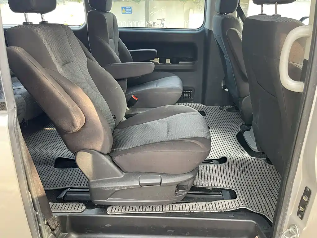 JAC RuiFeng Rui Feng M4 2019 Business Series 2.0L Manual Comfort Model China V 2019 - thumbnail 10