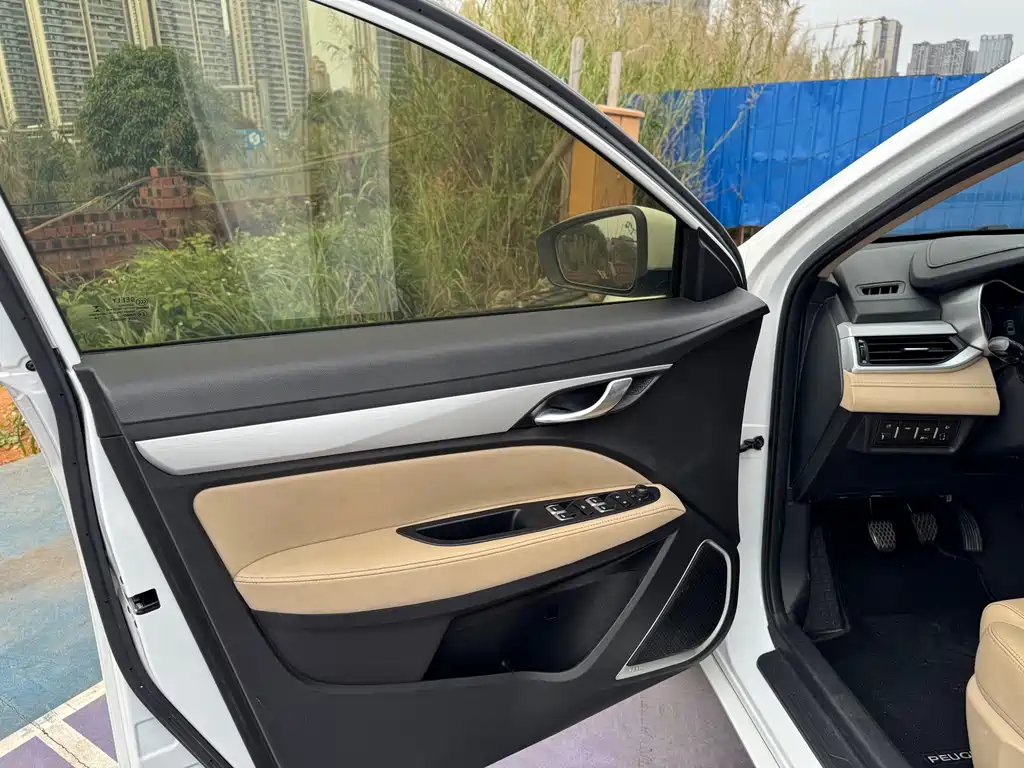 Geely Auto Geely Emgrand 2018 1.5L Manual Luxury Edition 2019 - thumbnail 9