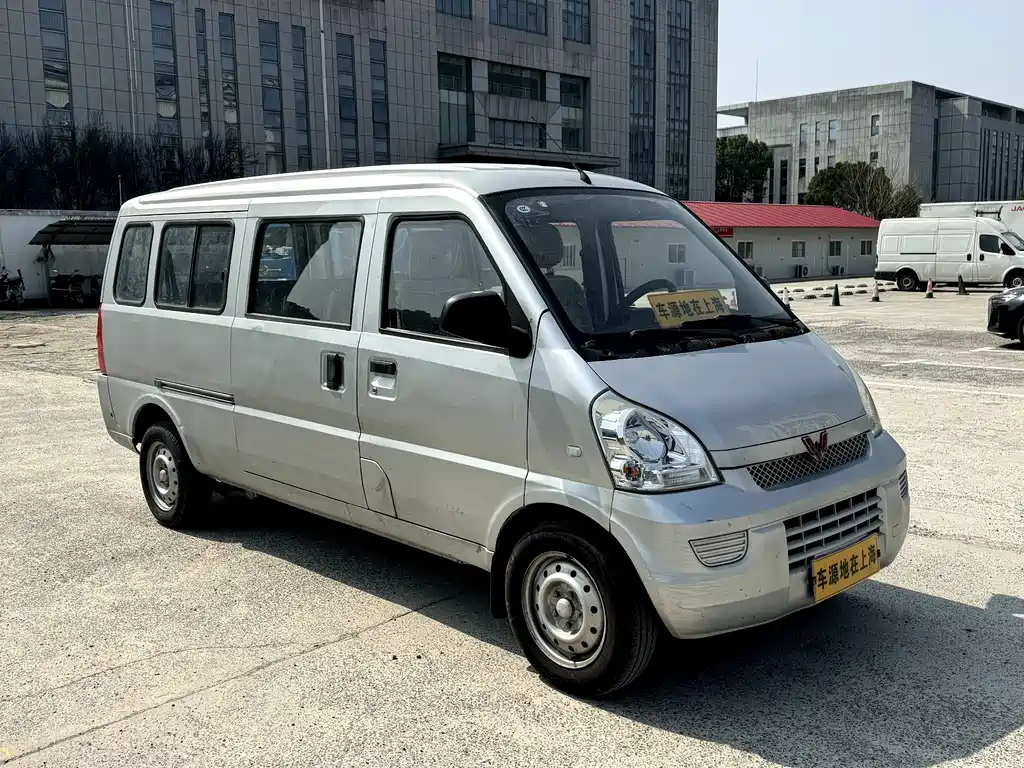 Wuling Motors Wuling Rongguang 2019 1.5L Extended Basic Model 2020 - thumbnail 3