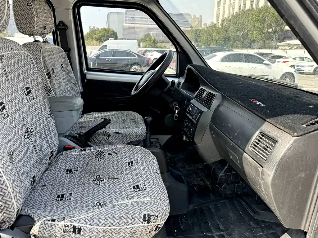 Wuling Motors Wuling Rongguang 2019 1.5L Extended Basic Model 2020 - thumbnail 11
