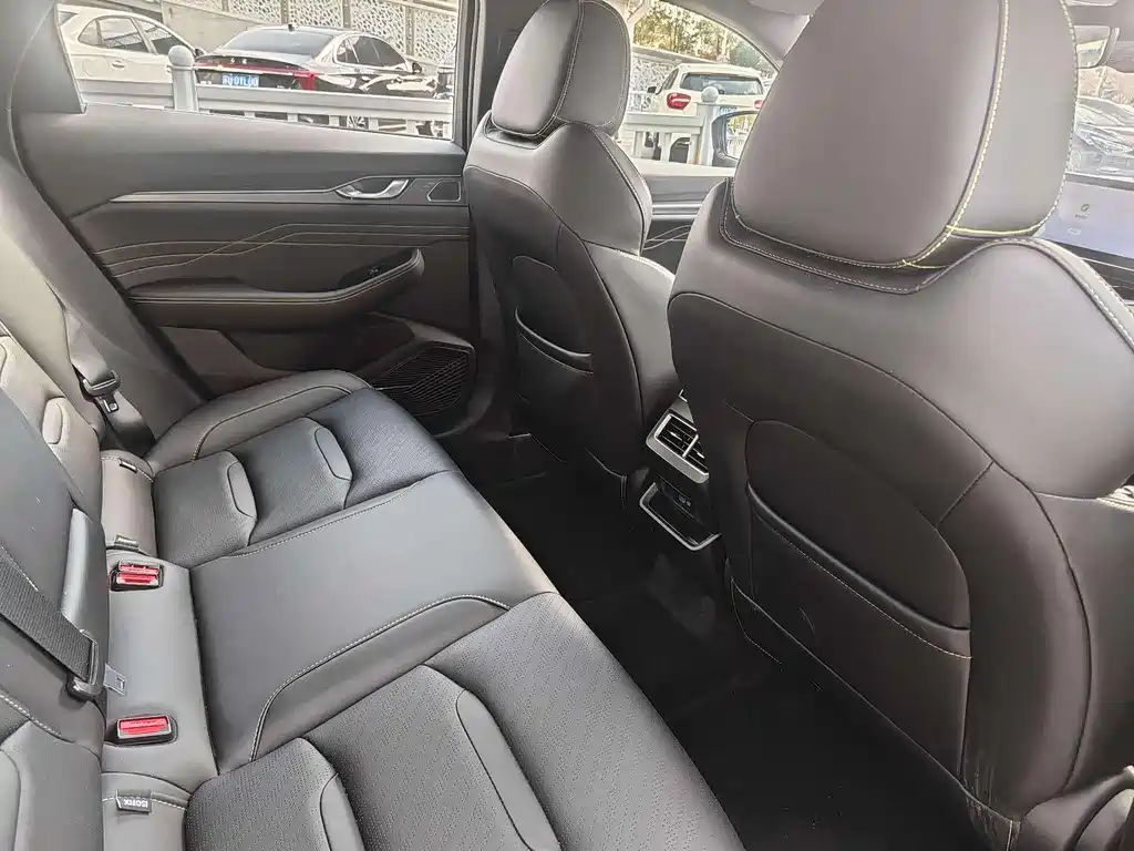 Geely Auto Geely Starray 2023 2.0TD Luxury 2022 - thumbnail 11
