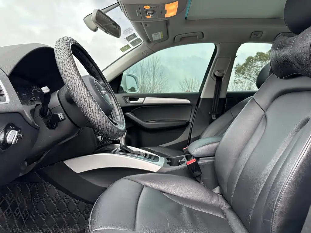 Audi Audi Q5 2015 40 TFSI Technology Edition 2015 - thumbnail 8