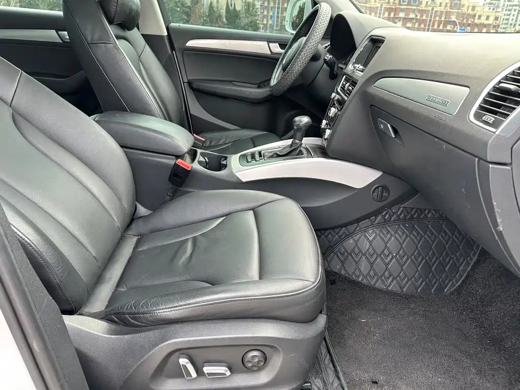 Audi Audi Q5 2015 40 TFSI Technology Edition 2015 - thumbnail 16