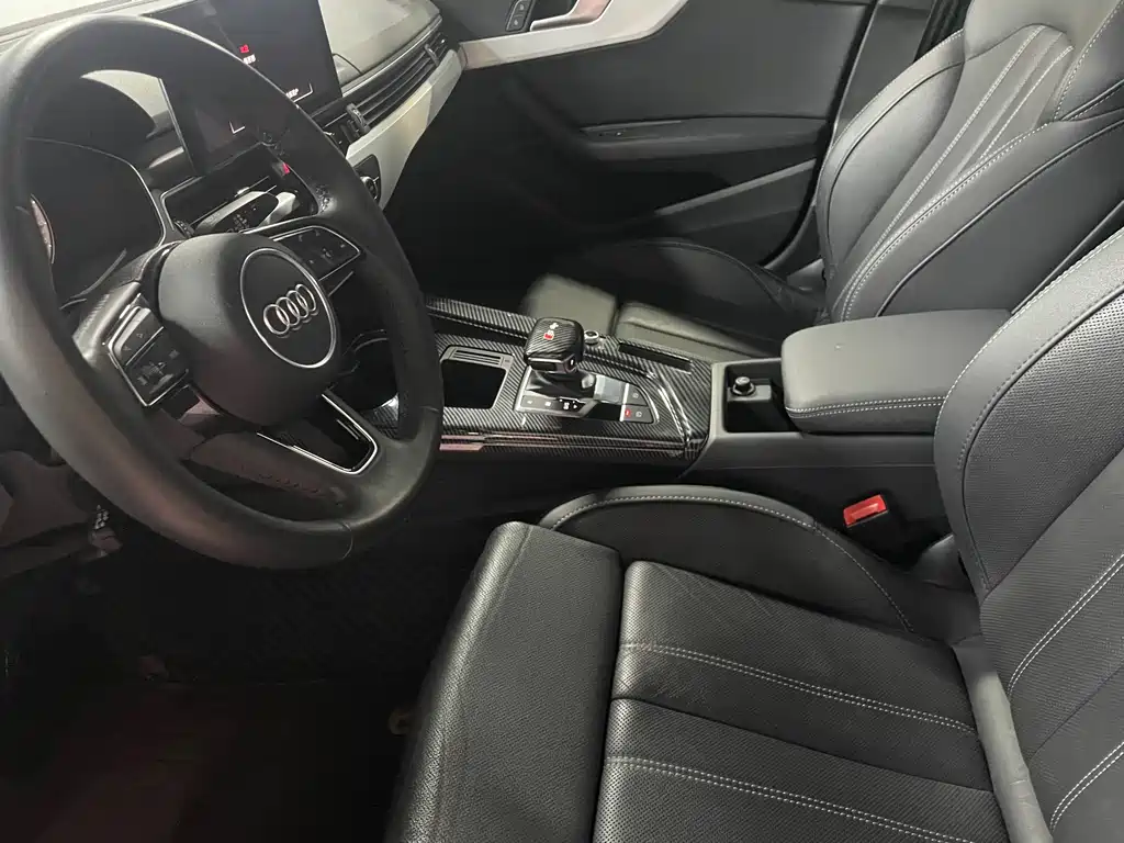 Audi Audi A4L 2020 40 TFSI Premium Dynamic Edition 2021 - thumbnail 4