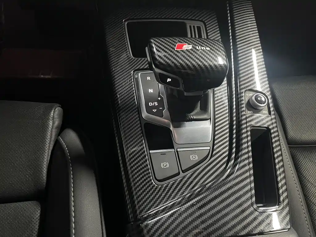 Audi Audi A4L 2020 40 TFSI Premium Dynamic Edition 2021 - thumbnail 8