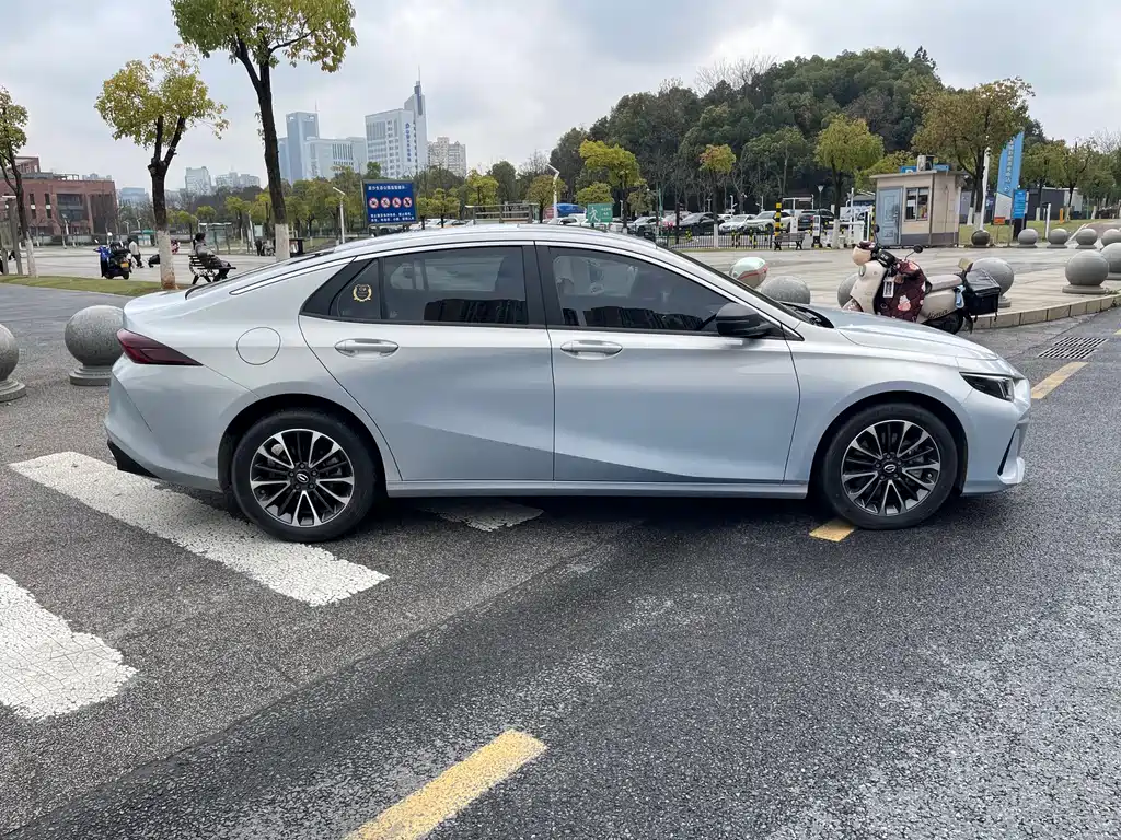GAC Trumpchi Lingpai 2021 270T DCT J16 2020 - thumbnail 4