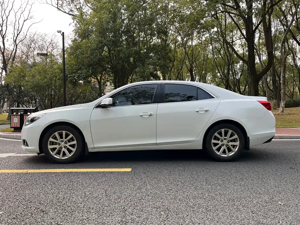 Chevrolet Malibu 2014 2.0L Automatic Luxury Edition 2014 - thumbnail 4