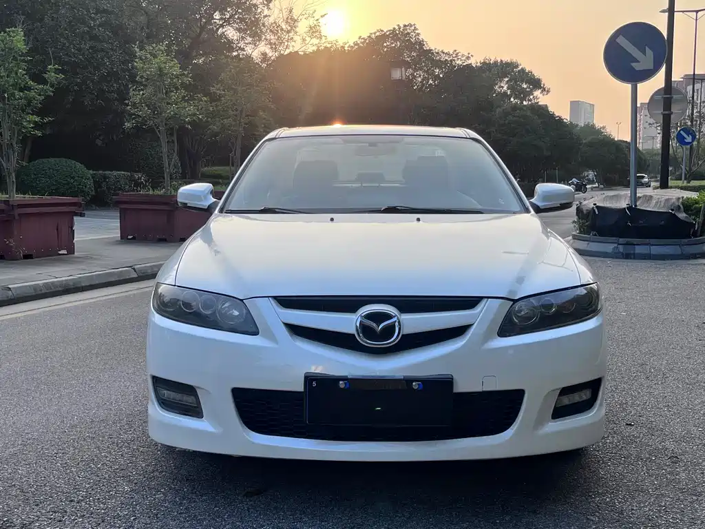 Mazda Mazda 6 2013 2.0L Automatic Premium 2013 - thumbnail 2