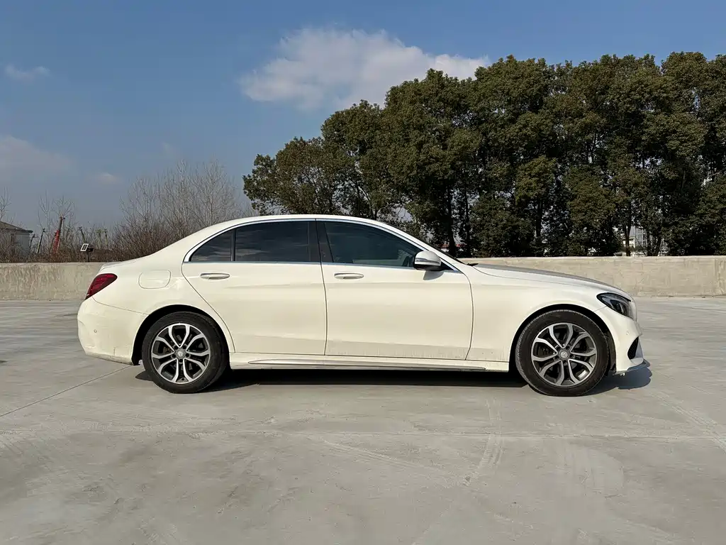 Mercedes-Benz Mercedes-Benz C-Class 2016 C 180 L Sport 2016 - thumbnail 4