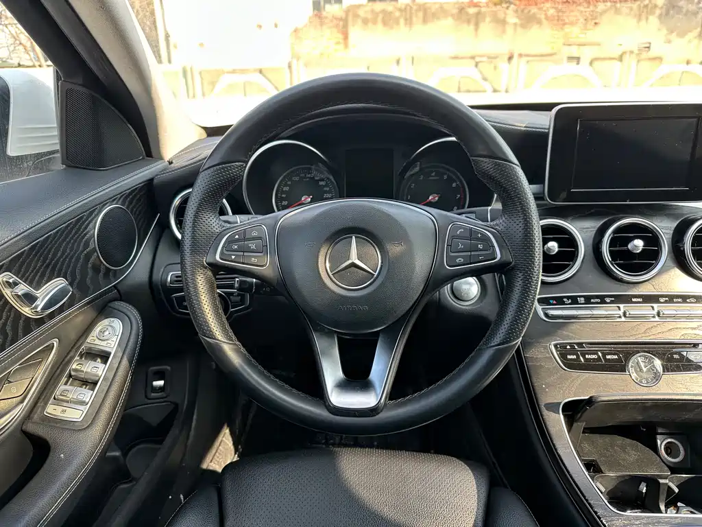 Mercedes-Benz Mercedes-Benz C-Class 2016 C 180 L Sport 2016 - thumbnail 15