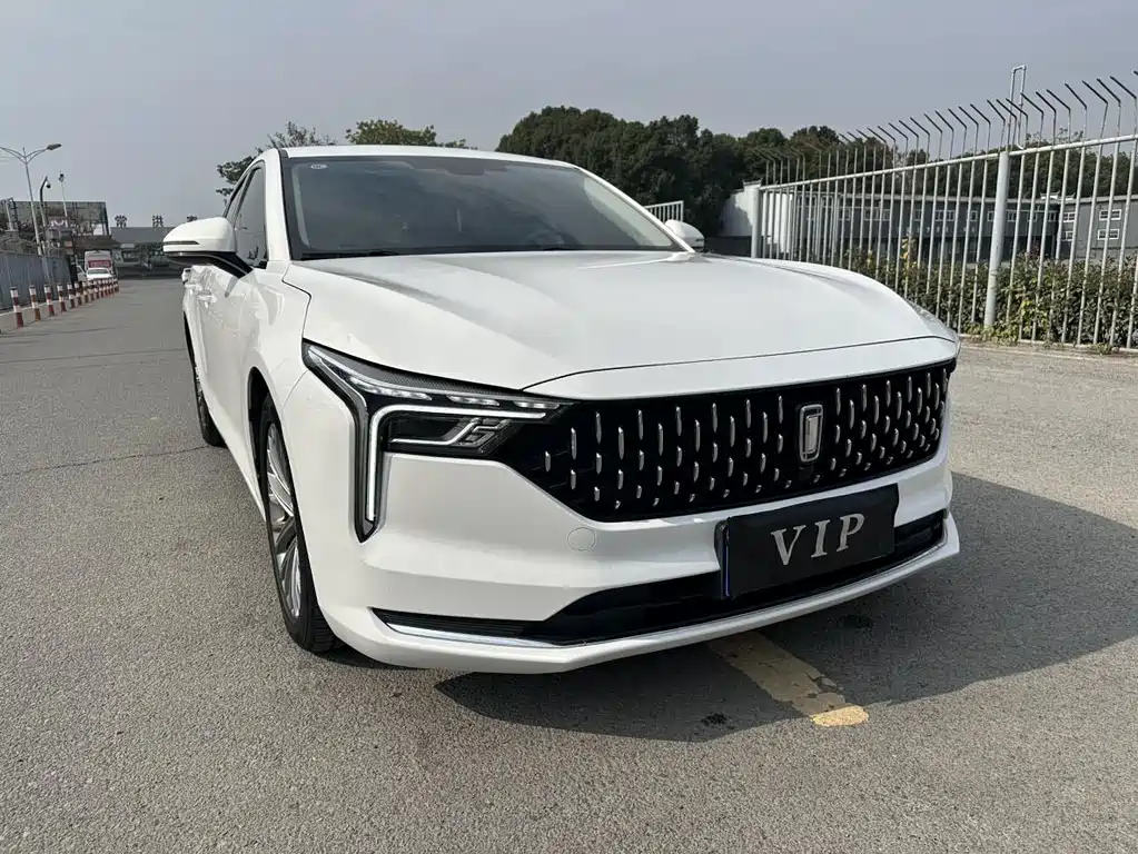 Bestune Bestune B70 2021 1.5T Automatic Enjoy Edition 2022 - thumbnail 3
