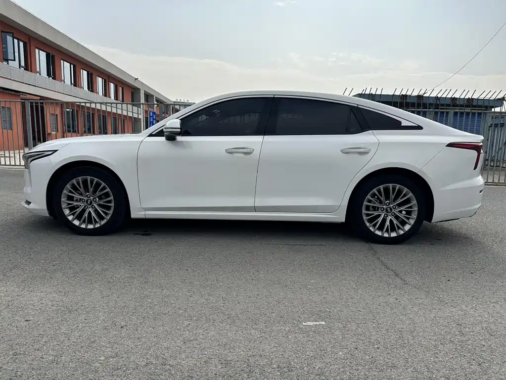 Bestune Bestune B70 2021 1.5T Automatic Enjoy Edition 2022 - thumbnail 12