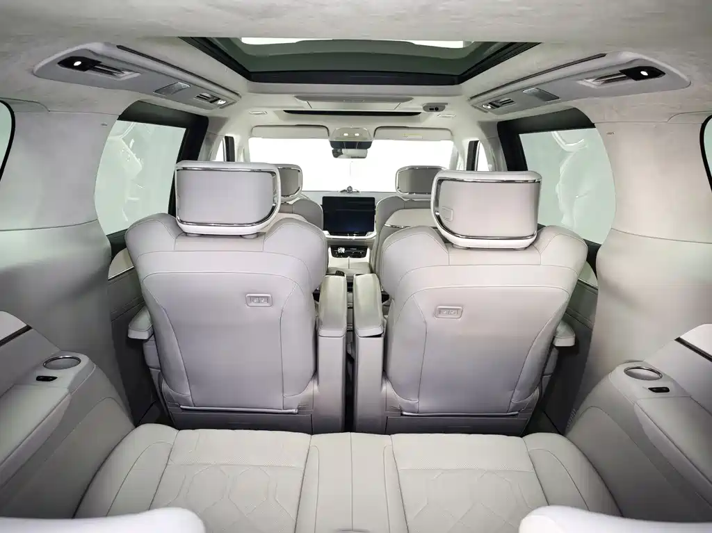 Volvo Volvo EM90 2025 Ultra Six-Seat 2024 - thumbnail 17