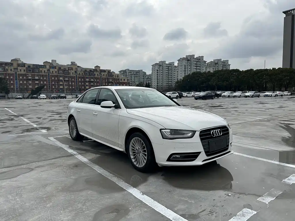 Audi Audi A4L 2015 35 TFSI Automatic Comfort Edition 2015 - thumbnail 2