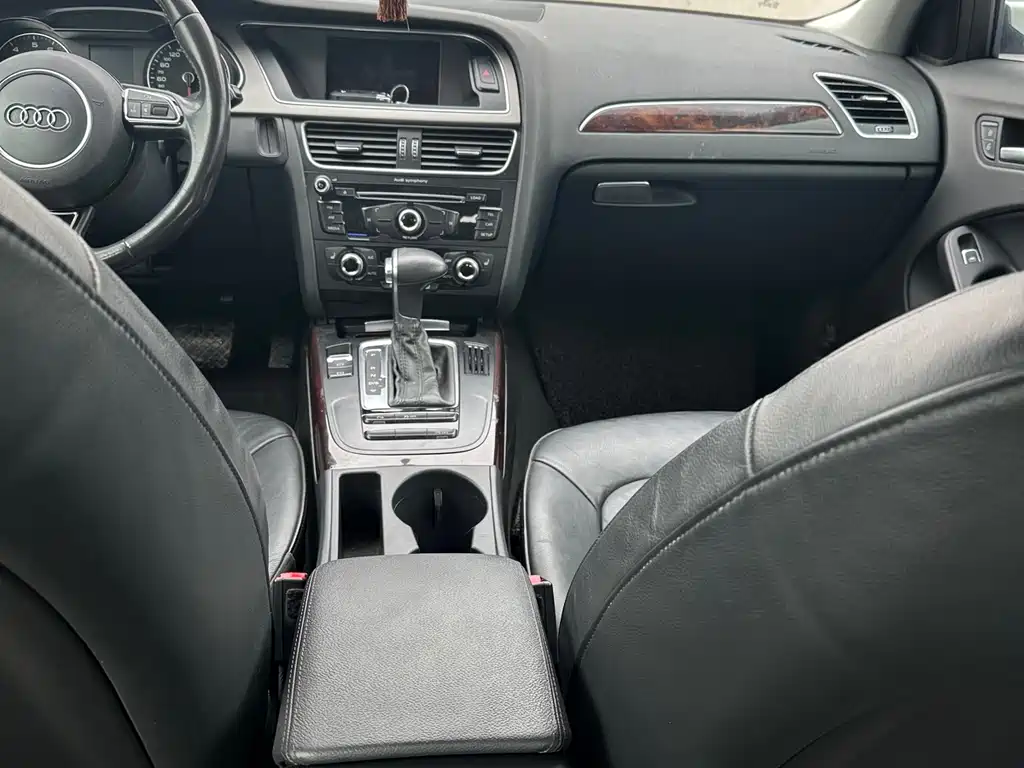 Audi Audi A4L 2015 35 TFSI Automatic Comfort Edition 2015 - thumbnail 10