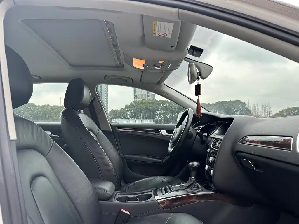 Audi Audi A4L 2015 35 TFSI Automatic Comfort Edition 2015 - thumbnail 19